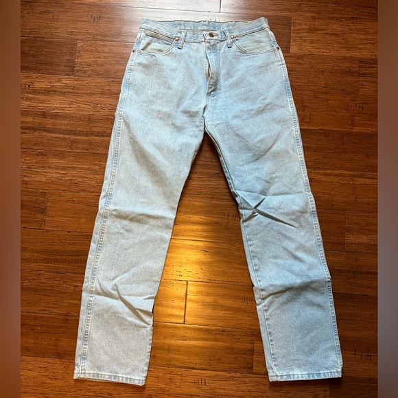 Men’s Wrangler jeans - Picture 2 of 4